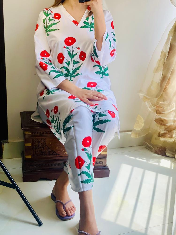 Women's 2 Piece Stitched Printed Linen Suit