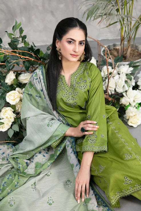 TAWAKKAL 3Pc Embroidered Lawn Suit - Green (PRET)