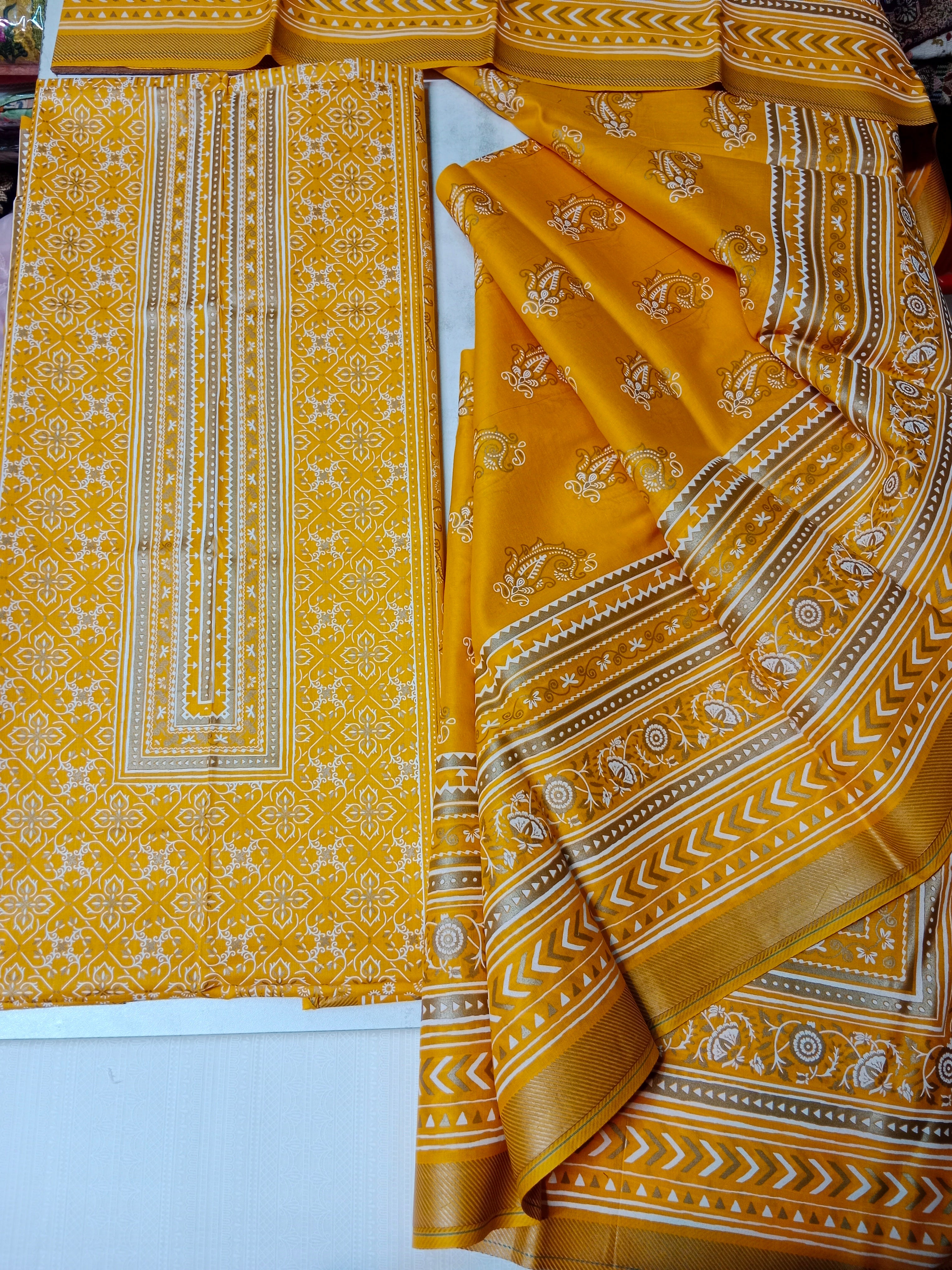  BIN SAEED - 3 PIECE GOLD PRINTED LAWN SUIT - YELLOW (UNSTITCHED)